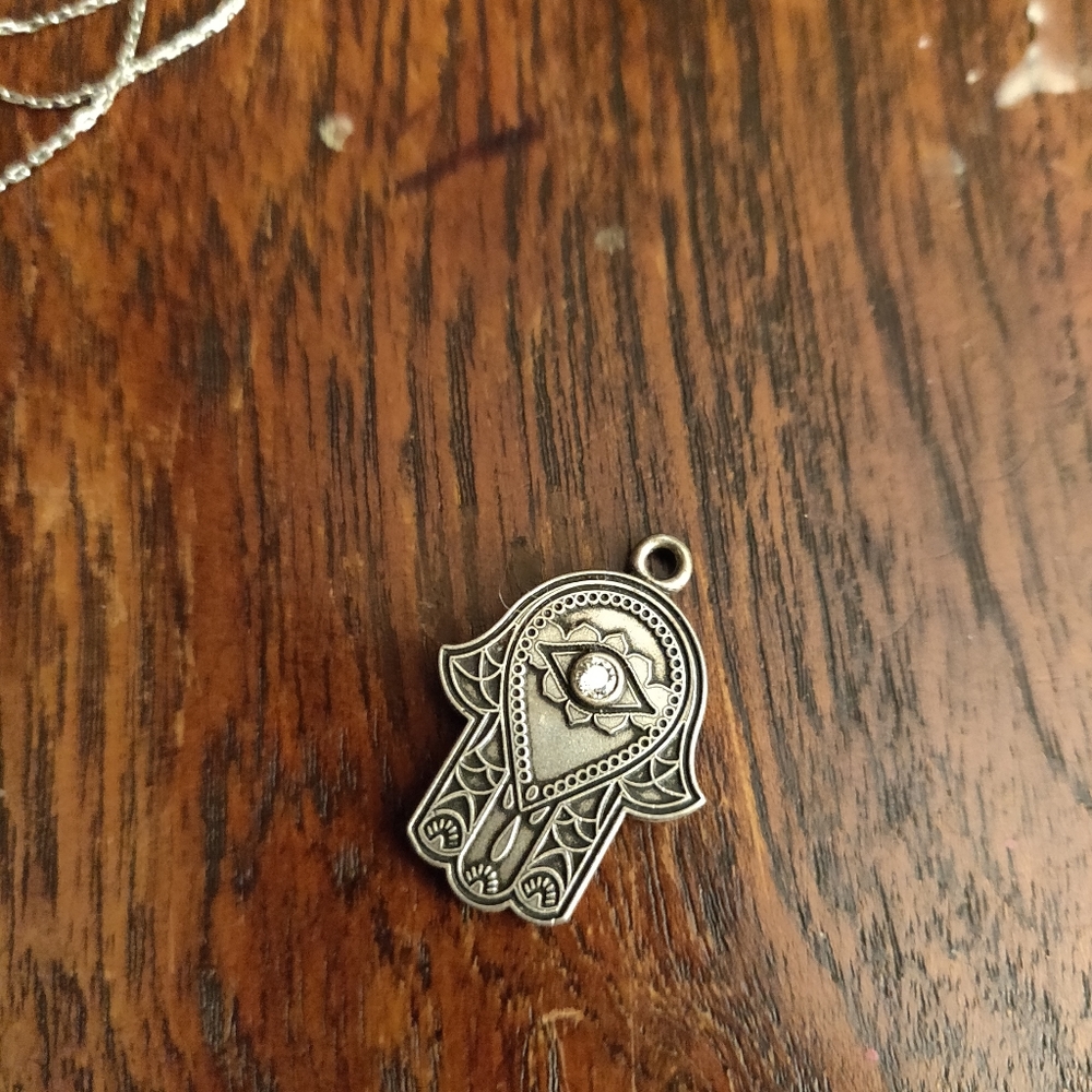 Alex and ani 2017 hand of Fatima charm